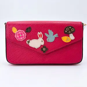 Pre-owned Louis Vuitton leather Crossbody Bags Pochette Felicie Epi Leder Pink