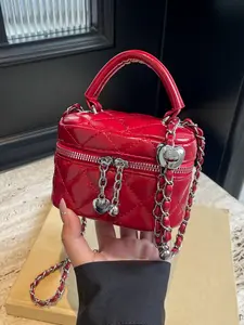 Retro mini fashionable exquisite style small square box bag, chain shoulder strap design, zipper pendant decoration, grid pattern multi back casual versatile shoulder bag, can accommodate lipstick and keys, Crossbody Chain Bag