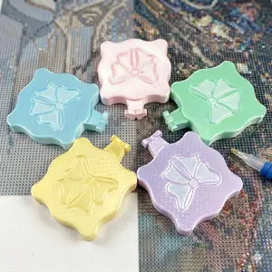 Magnetic Bow Diamond Painting Tray with Strong Magnetic Base & 3D Bow Design for DIY Craft Lovers Perfect Alignment Grooves & Easy Pour Spout