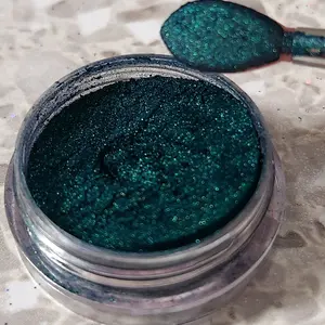 Serpent Queen Star-Dust Mini Loose Eyeshadow pigment