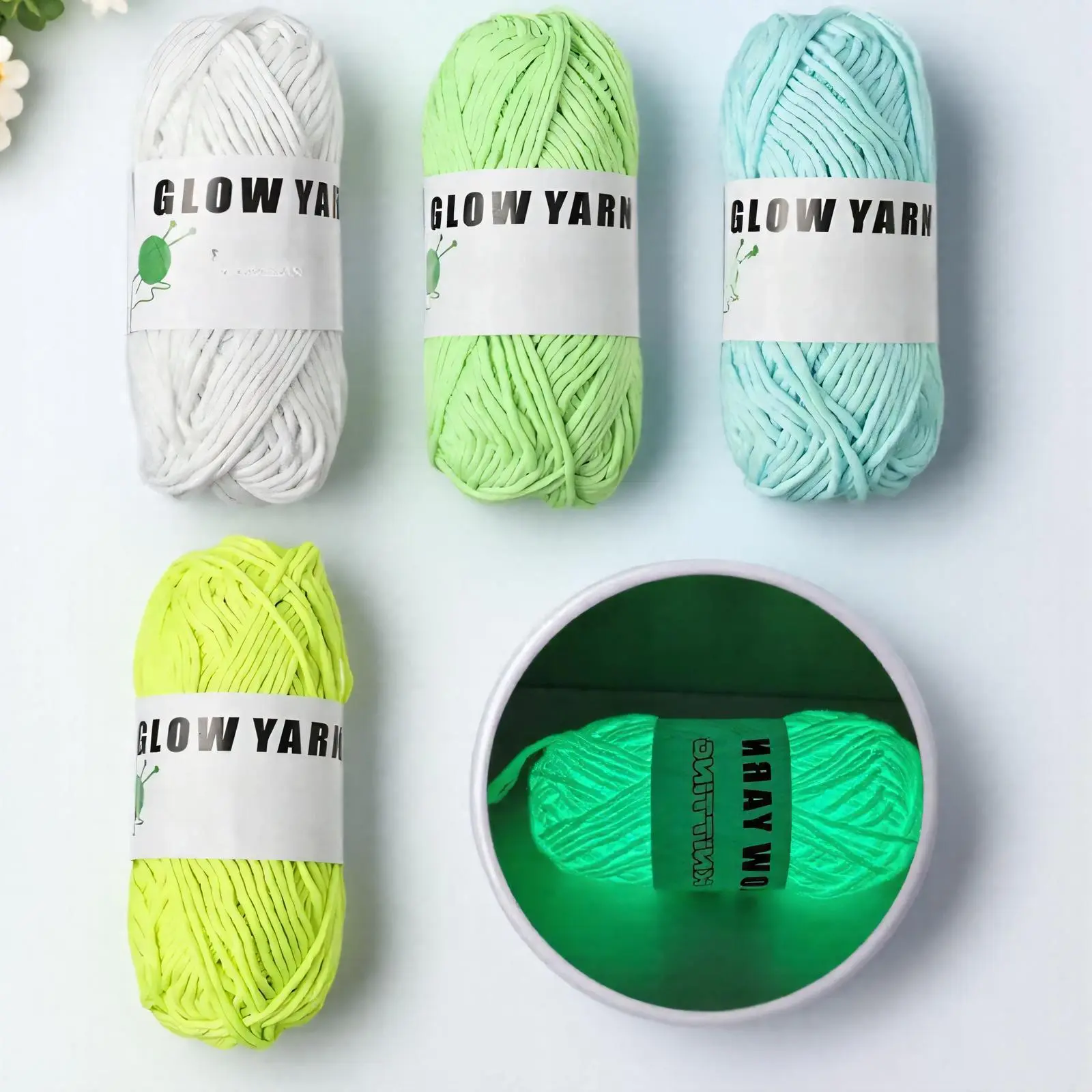 Glow-in-the-Dark Soft DIY Beginner Friendly Knitting Yarn, Hook Crochet Colorful Thread, Multi-Scenario Glow Craft Material, Eco-Friendly Skin-friendly Non-Breakable High Elasticity