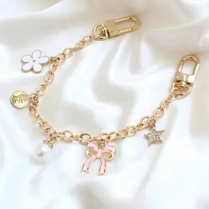 Flowers & bows purse chain