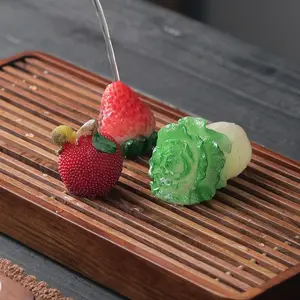 Color-Changing Fruit Tea Pet Ornament Premium Quality Lychee Tea Table Tray Set Accessories for Tea Ceremony Station Brewing