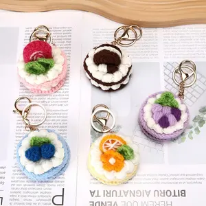 Handmade Crochet Cake Keychain, Sweet Treat Bag Charm, Perfect Gift for Family and Friends, Collectible Keychains