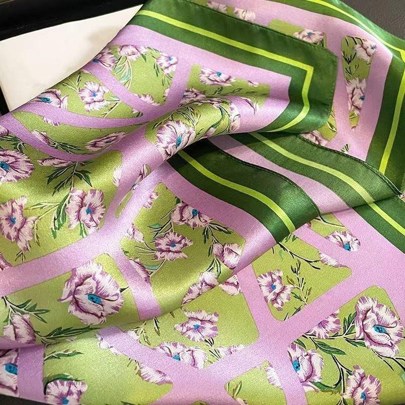 Women’s headscarf, silk scarf, sleep scarf, genuine silk scarf, square scarf, thin, soft, comfortable, fashion accessory, women’s square-neck scarf, for fashion enthusiasts, classic design, suitable for stylish decoration, ideal for commuting outfits, gif