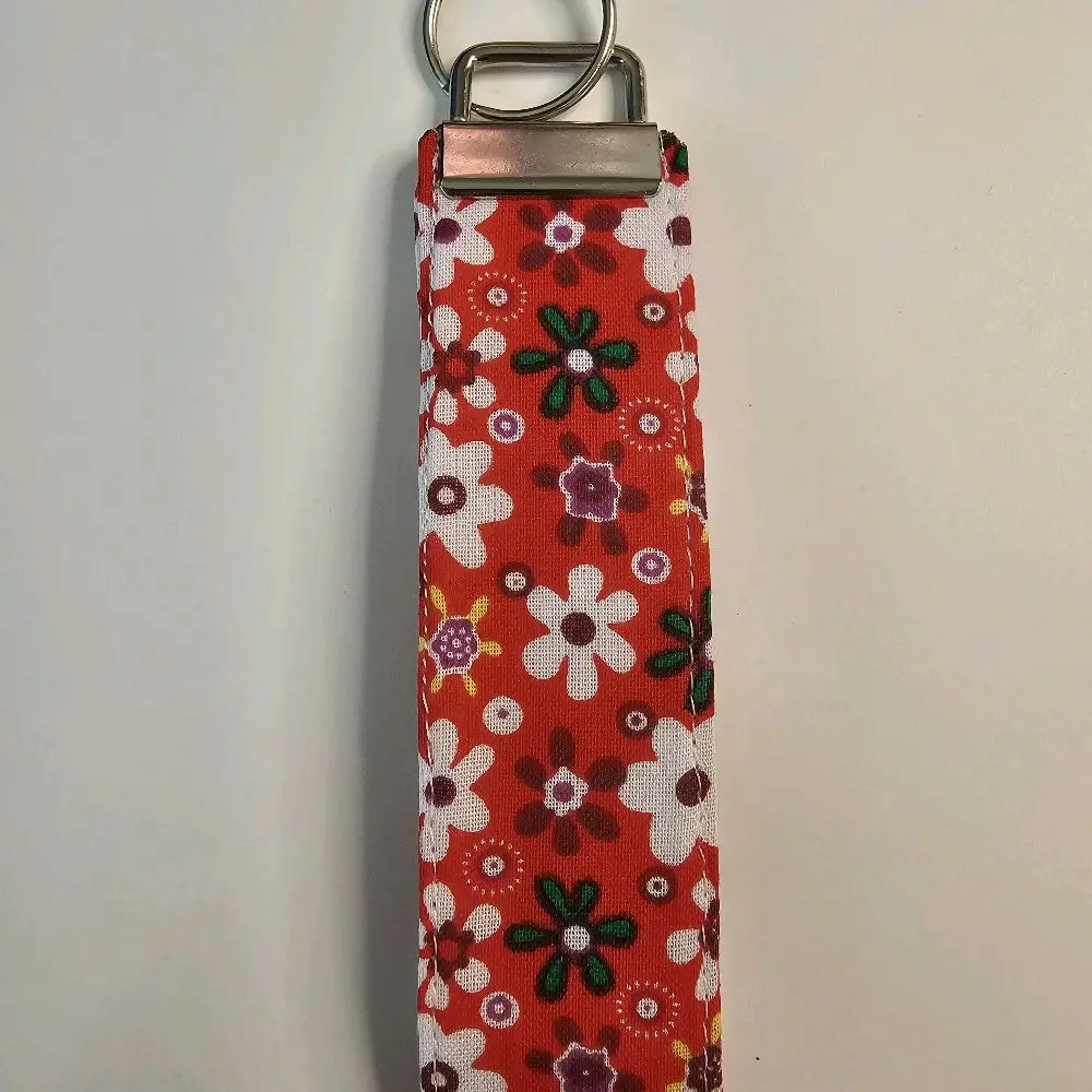 Elegant Floral Print Wristlet Keychain, Red Fabric Key Fob for Women, Compact Portable Personal Key Holder Strap, Personal Carry, Organized Hold, Cute
