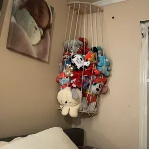 Adjustable-Height Plush Animal Toy Storage Rack, Cute Hanging Wall and Corner Animal Storage Rack for Living Room and Bedroom, Wall-Mounted Organizer