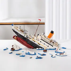 Titanic Model Building Blocks Toy, 2882pcs/set Small Particle Assembly Toy, Fun High Difficulty Model Building Toys Gift for Adult