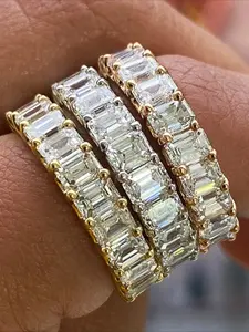 Elegant Women's Sparkling Zircon Inlay Ring, Luxury Full-Circle Engagement Wedding Jewelry, Perfect Gift for Valentine's Day & Christmas