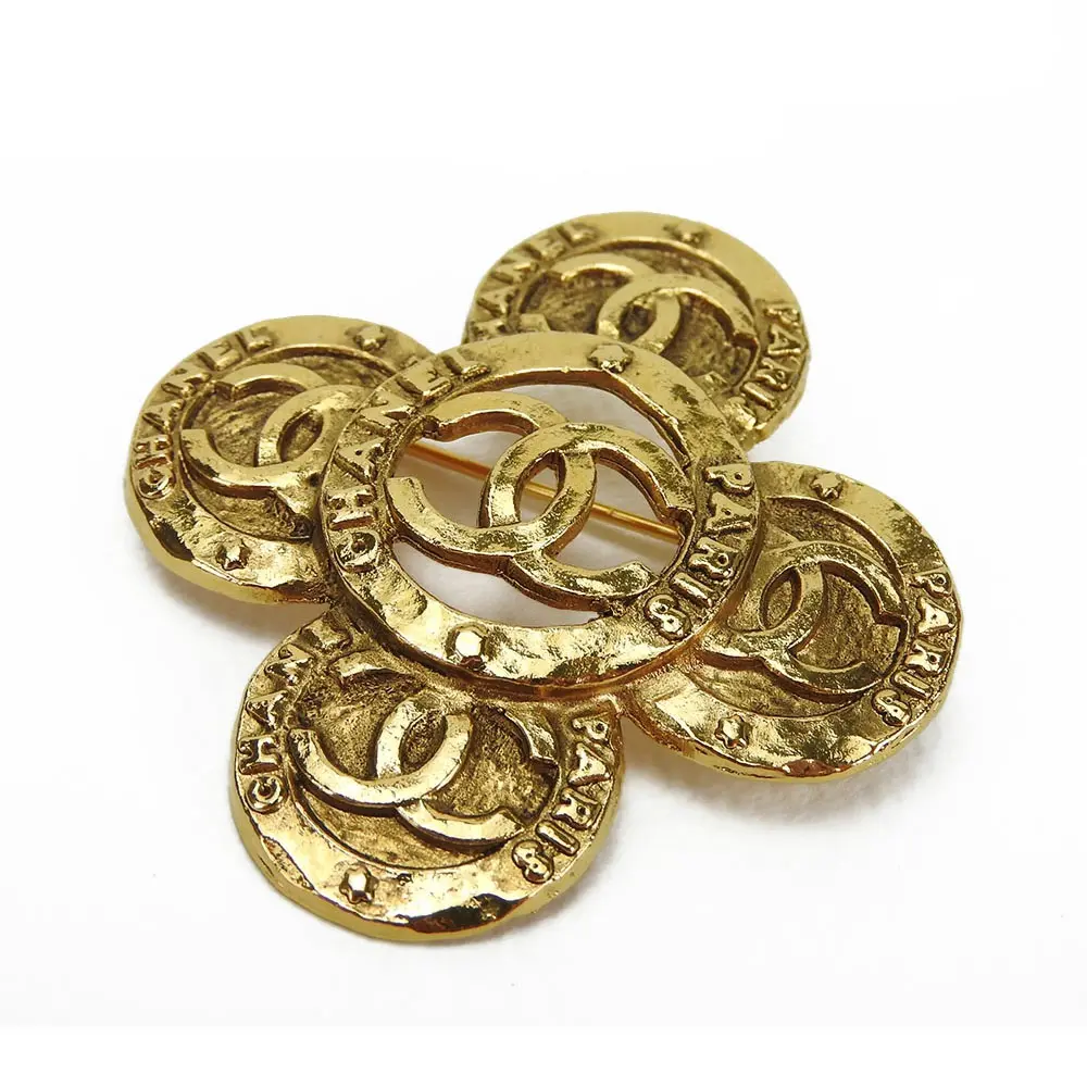 Pre-owned CHANEL Gold-plated Small Leather Goods Camellia Brooch
