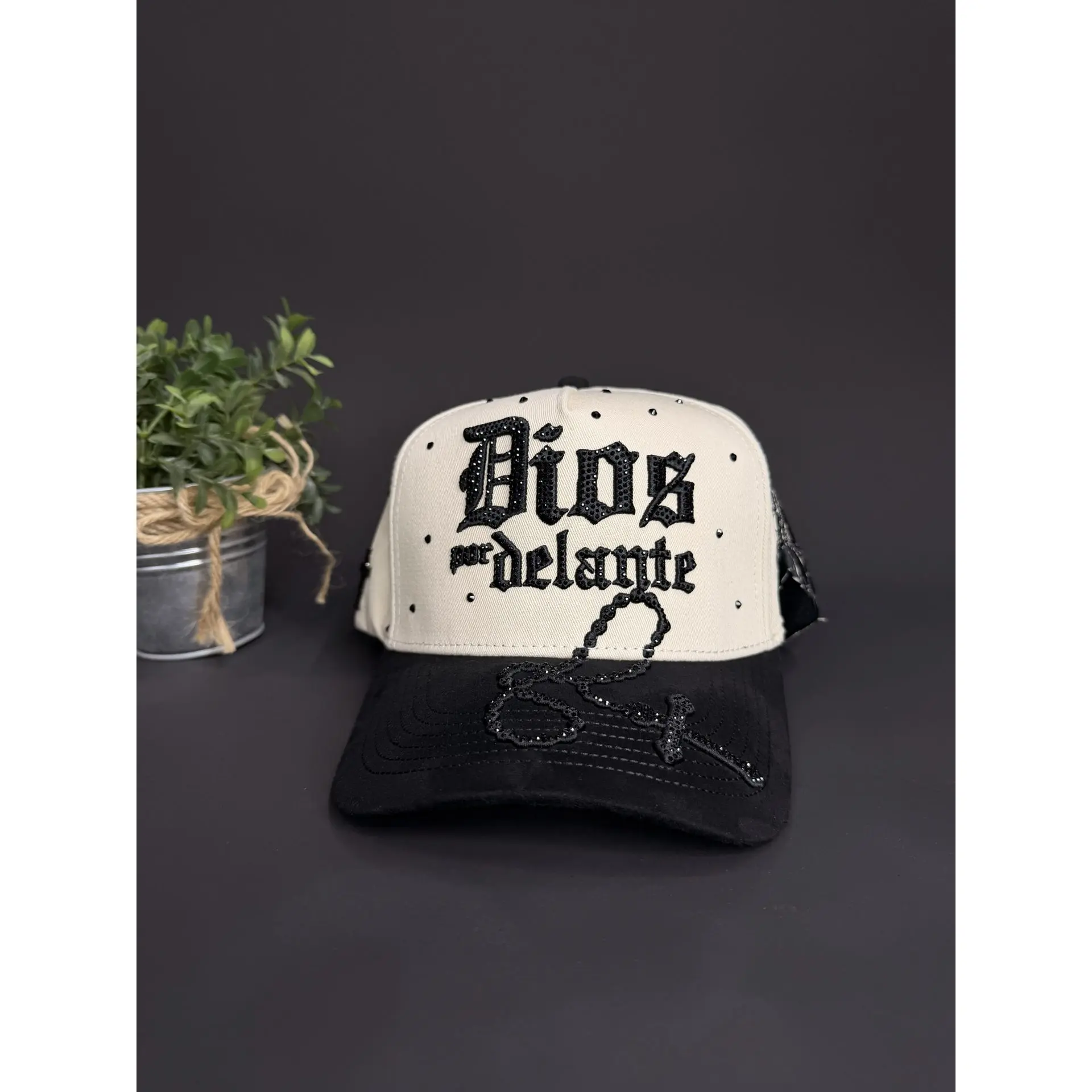Dios Por Delante Premium Edition Beige Hat