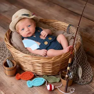 33pcs Baby Photography Set, Newborn Keepsake Gift Box, Adorable Soft Knit Fisherman Hat and Romper, Creative Fashion Portrait Photography Set, Ideal for Baby Boy/girl