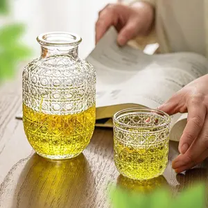 1Set, Nordic Retro Relief Pattern Crystal Glass Cold Kettle Set, One Pot And One Cup Cold Drink Ice Kettle with Lid, Household Cold Drink Juice Pot, Summer Ice Kettle, Jug