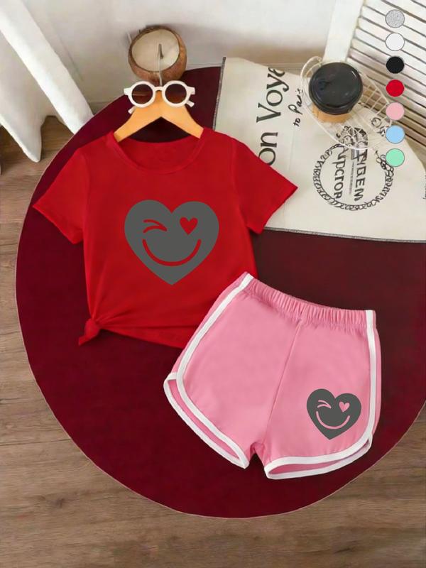 Summer Girls Casual Sports Short Sleeve Set with Eye-Catching Heart Smile Print, Loose Fit Shorts for Ages 2-7, Perfect for School & Weekend Outings