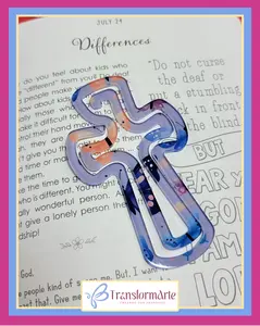 Marcador Acrílico en Forma de Cruz – Varios diseños disponibles - Bookmark