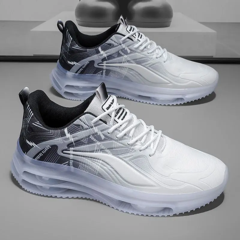 The New 2026 Men'S Sports Shoes Offer Excellent Breathability And Shock Absorption, With A Variety Of Large Sizes Available, Making Them Ideal For Summer Wear And A Great Choice For Teenagers And Students