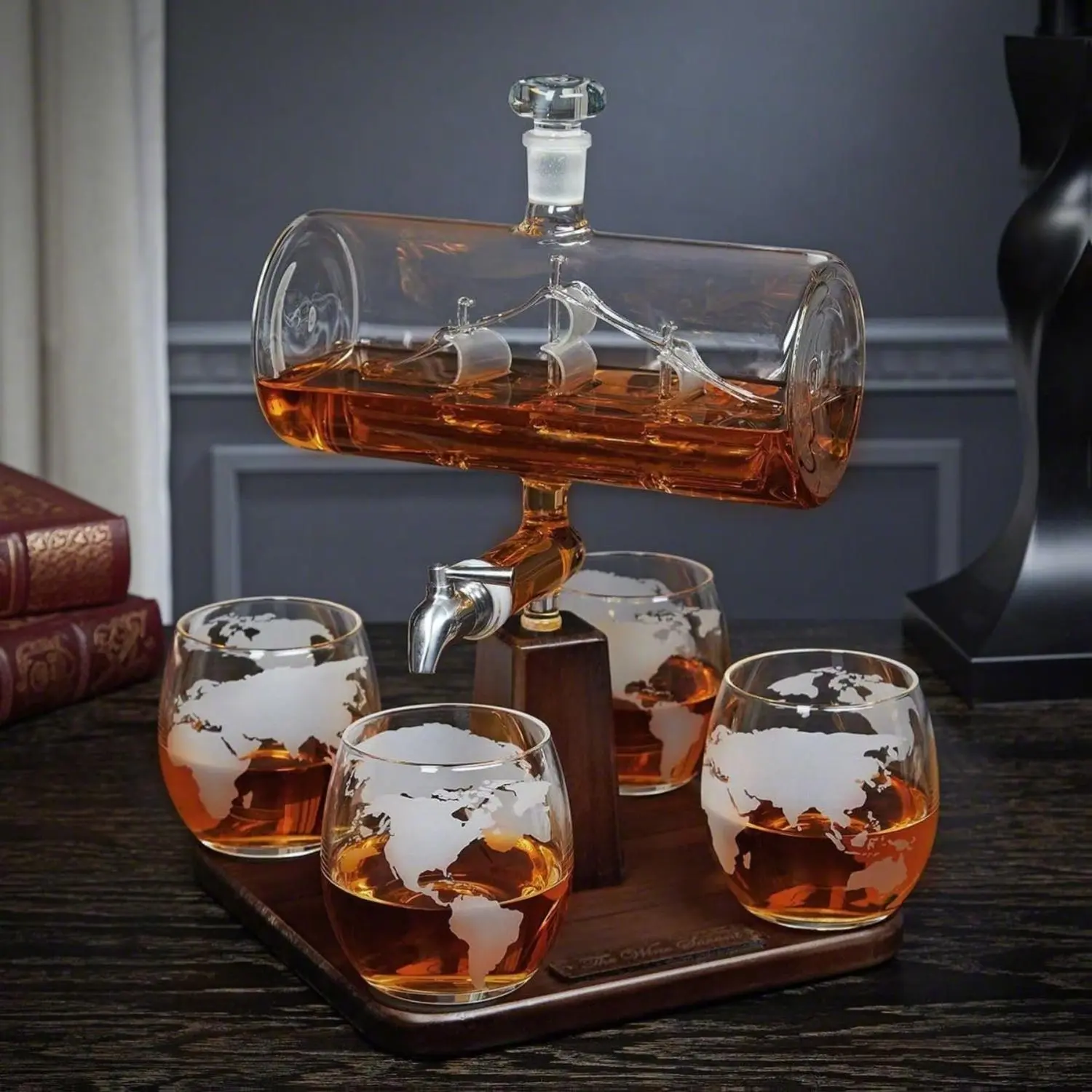 Ship Decanter + 4 Glasses
