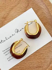 Amber Color Earrings for Women, French Vintage Style, Geometric Pattern, Street Fashion, All Seasons, Unique and Versatile Ear Jewelry
