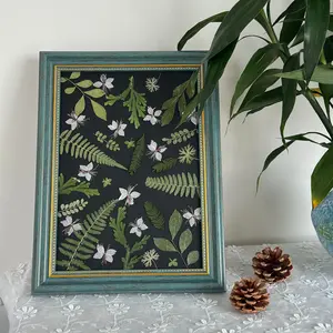 Handmade DIY Pressed Flower Frame Kit, Includes Wooden Frame, Dried Flowers & Craft Tools, Rustic Home Decor Floral Art, Unique Gift for Birthday, Holiday, Wedding (Home & Wall Decoration)