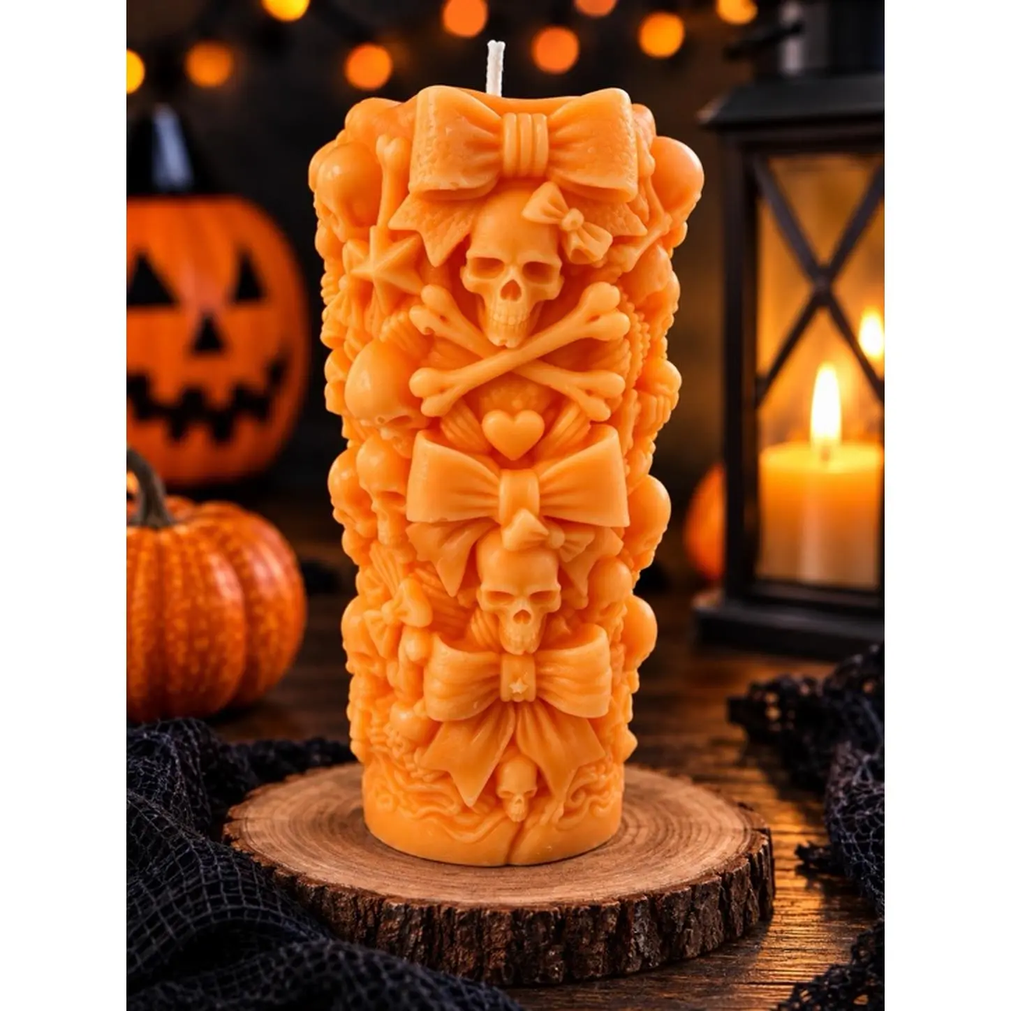 Halloween Candle - Orage, White, Black, Red - Perfect for Decoration - Skull & Bow Design - Ideal for Festive Settings