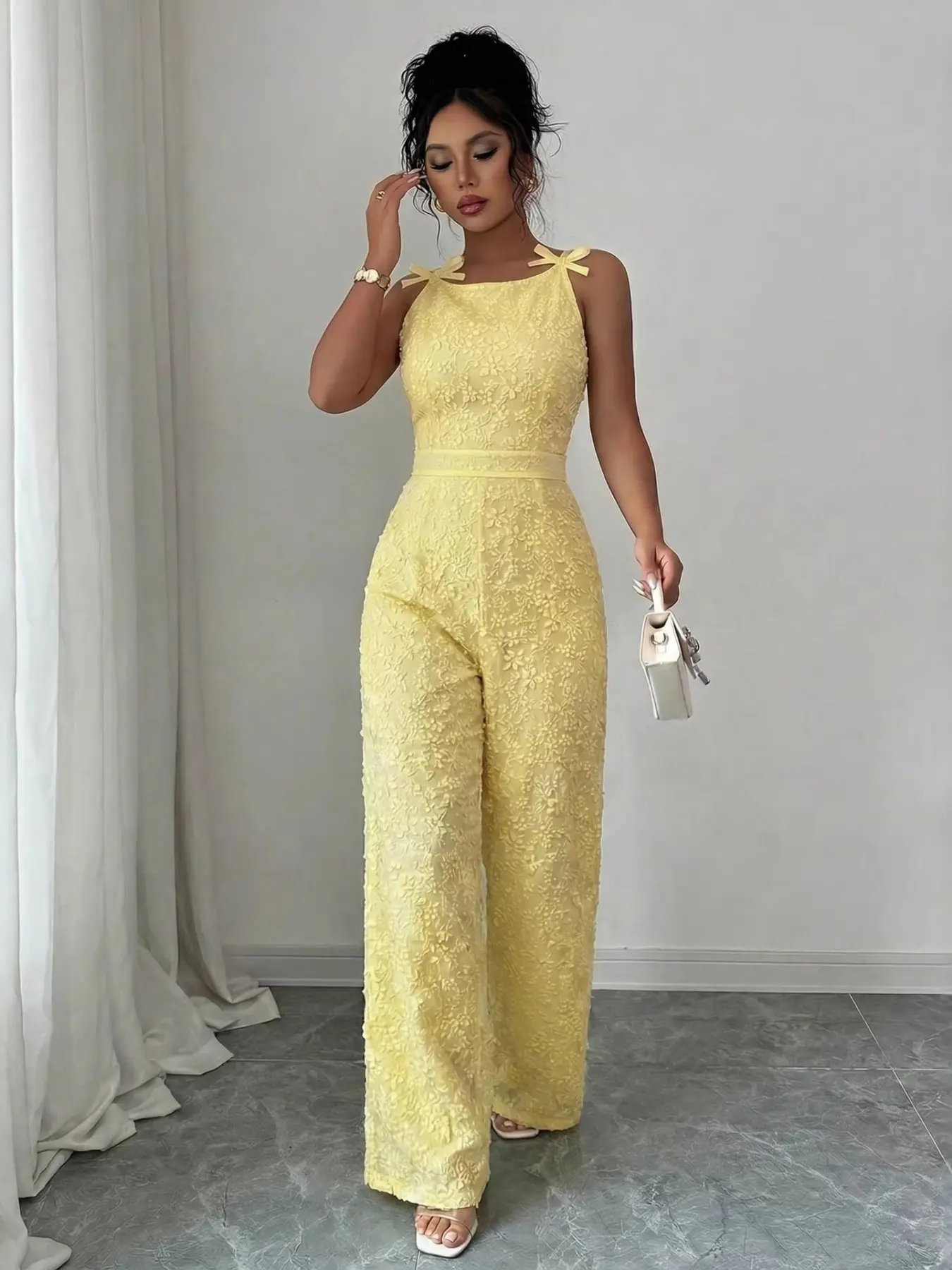 Women‘s Classy Jacquard Floral One-Piece Romper, Butterfly Knot Halter Sleeveless Jumpsuits, Jumpsuits Rompers, halter neck jumpsuit, elegant fashion jumpsuit, Slim Fitting Straight Leg Pants, Business Party Birthday Travel Clothes, Womenswear