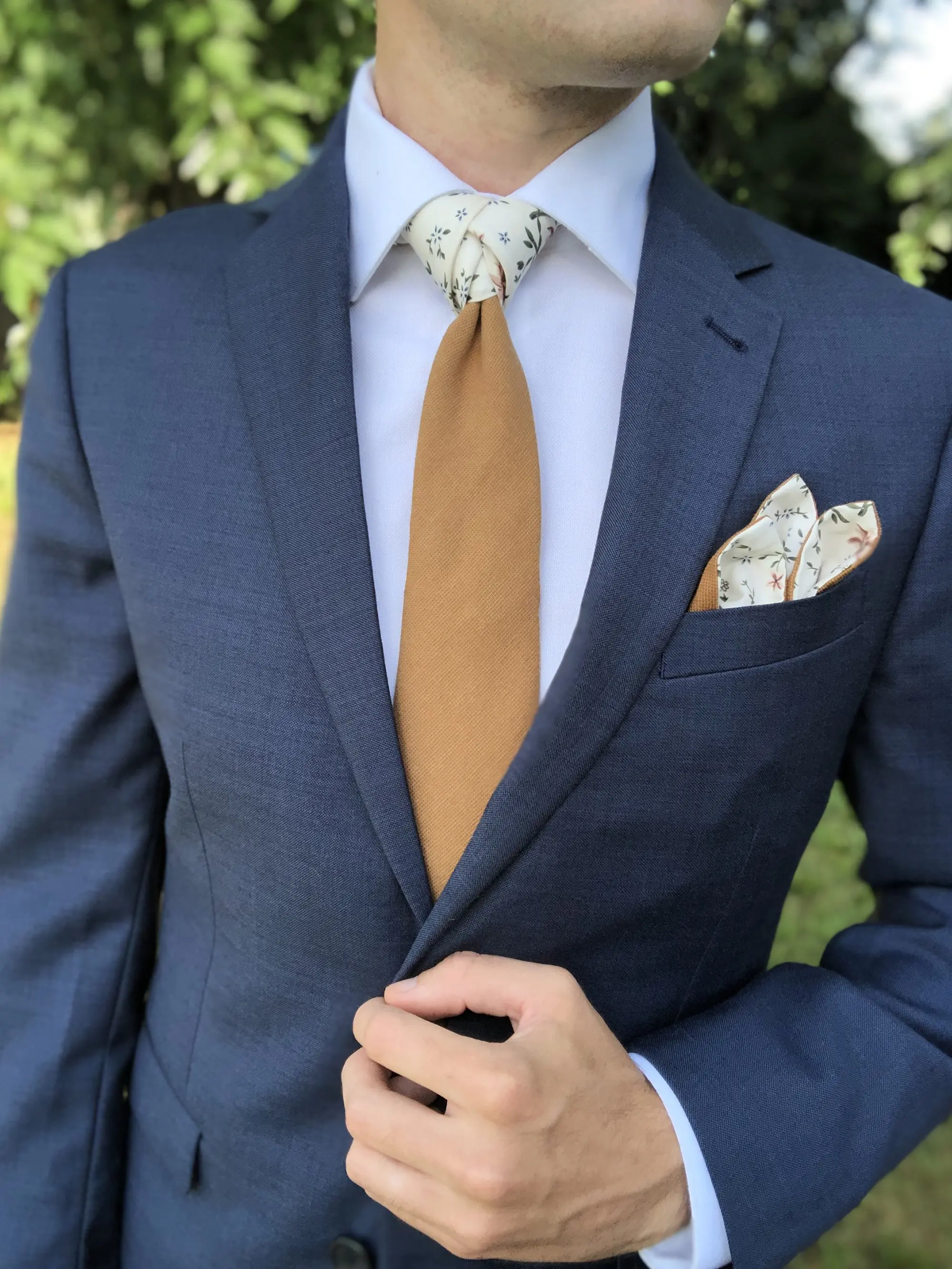 TIE MOOD Terracotta Brown Solid Front & Cream Floral Necktie | Rustic Wedding Tie | Vintage Cream Floral Tie for Men