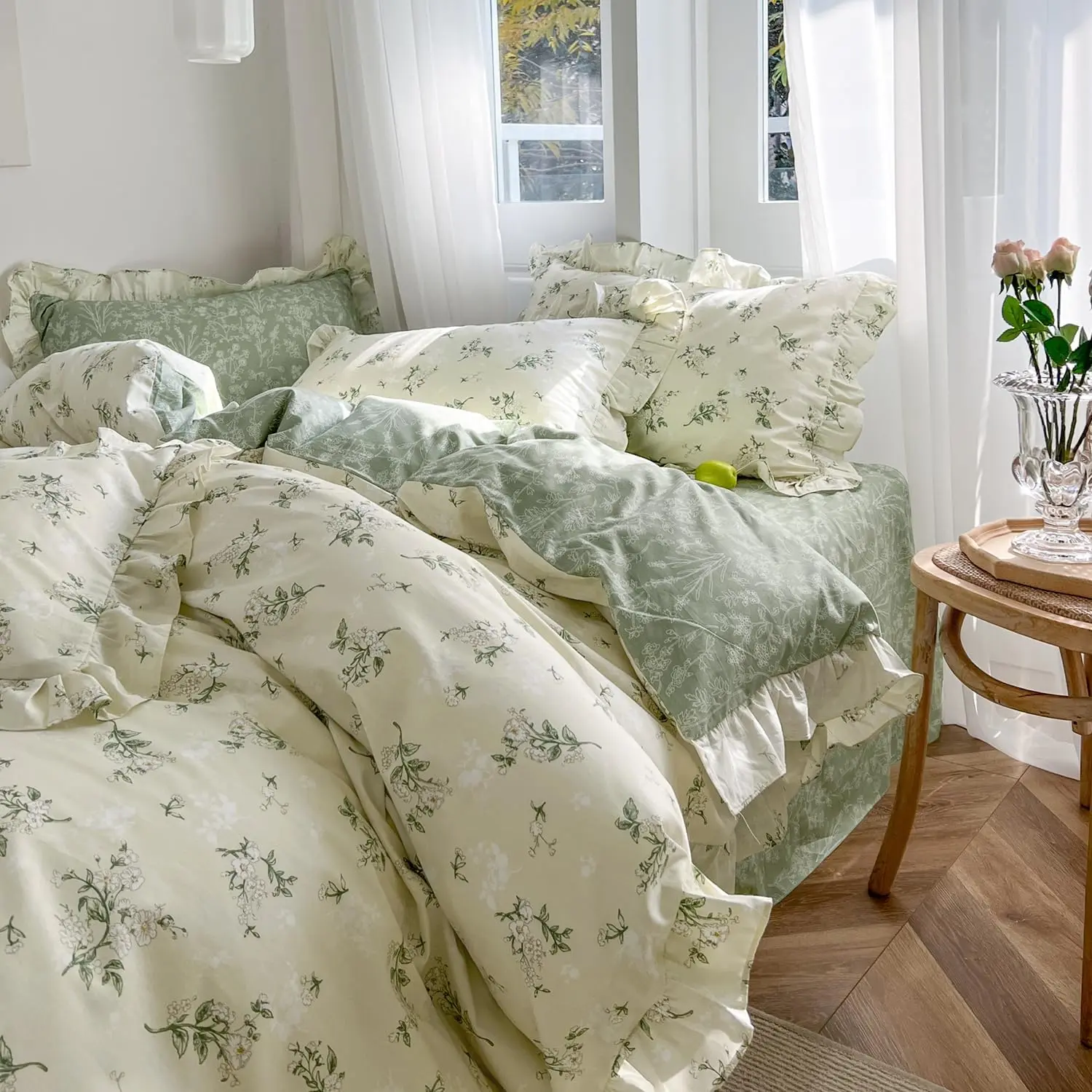 Full Size 002 Green Floral Comforter with 3 Ruffled Lace Trims - Cottagecore Style Floral Pattern Bedding for Women, Teens, 003 Sage Green