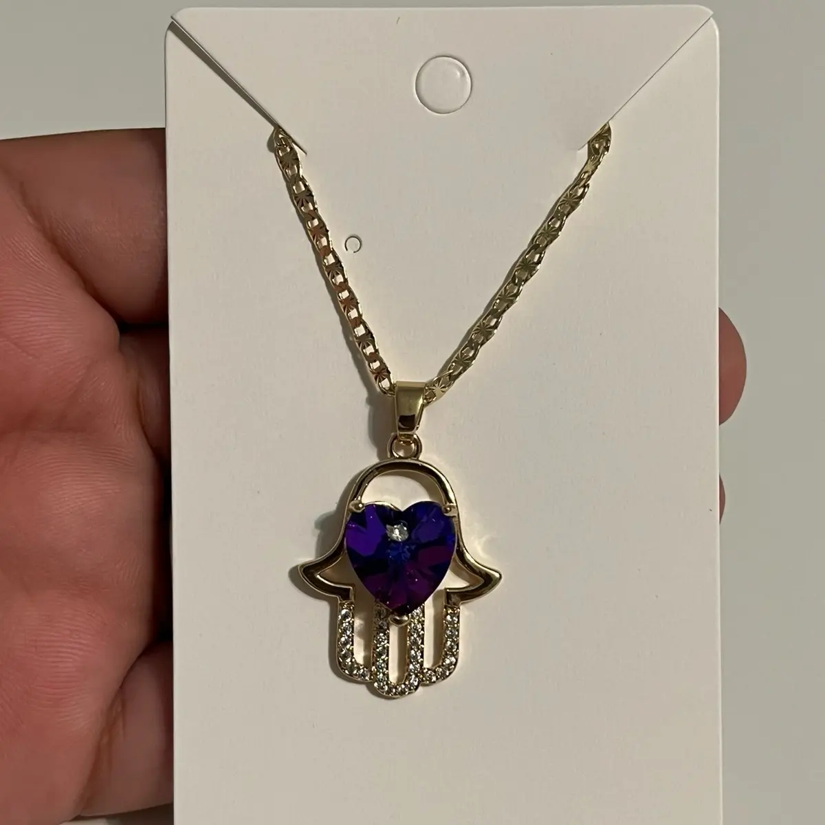 Mano de Fátima necklace