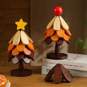 Natural Tree Trivet Set - 5 Wooden Trivets & 1 Stand - Heat-Resistant Foldable Design Durable High-Quality Wood Ideal for Hot Dishes Pots Bowls Teapots Kitchenware & Tableware Coasters