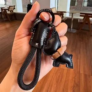 Handmade High-Quality Leather Puppy Car Keychain Cute French Bulldog Pendant Creative Couple Gift High-End Bag Accessory Modern Minimalist Animal Motif 35g