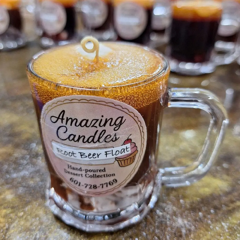 Creamy Rootbeer Float Candle Creamy Rootbeer Float Candle