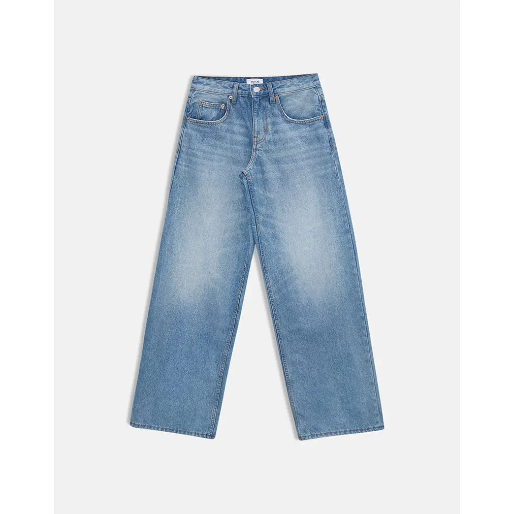 Low Rise Roomy Jeans in Bright Blue Used