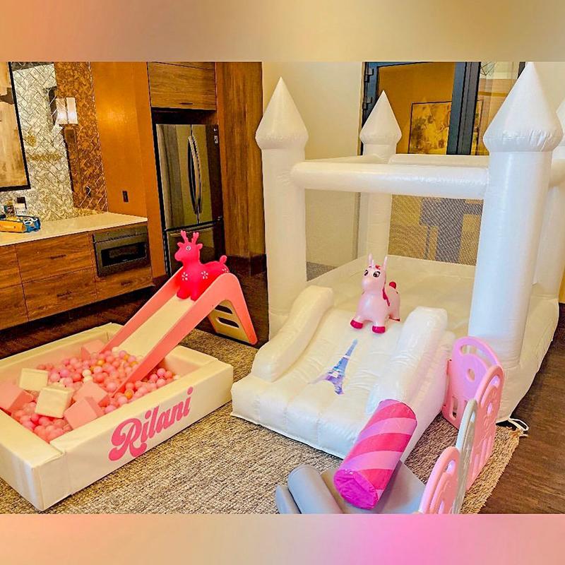 6FT Oxford Bouncy Castle Outdoor Inflatable Inflatable Halloween Christmas Decoration Jumping Castles Children Birthday Party Bounce House With Slide