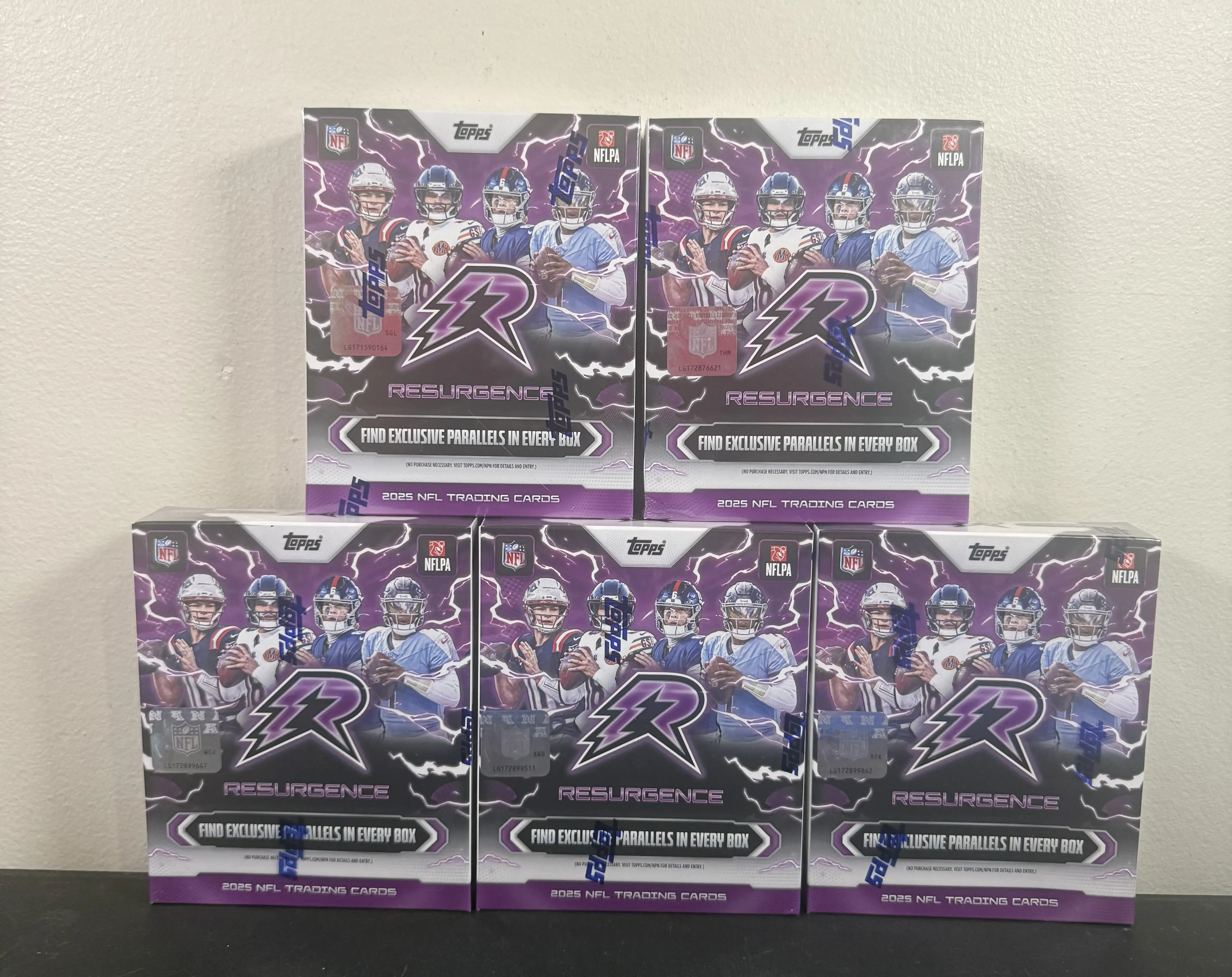 5X TOPPS NFL MEGA BOX PYT