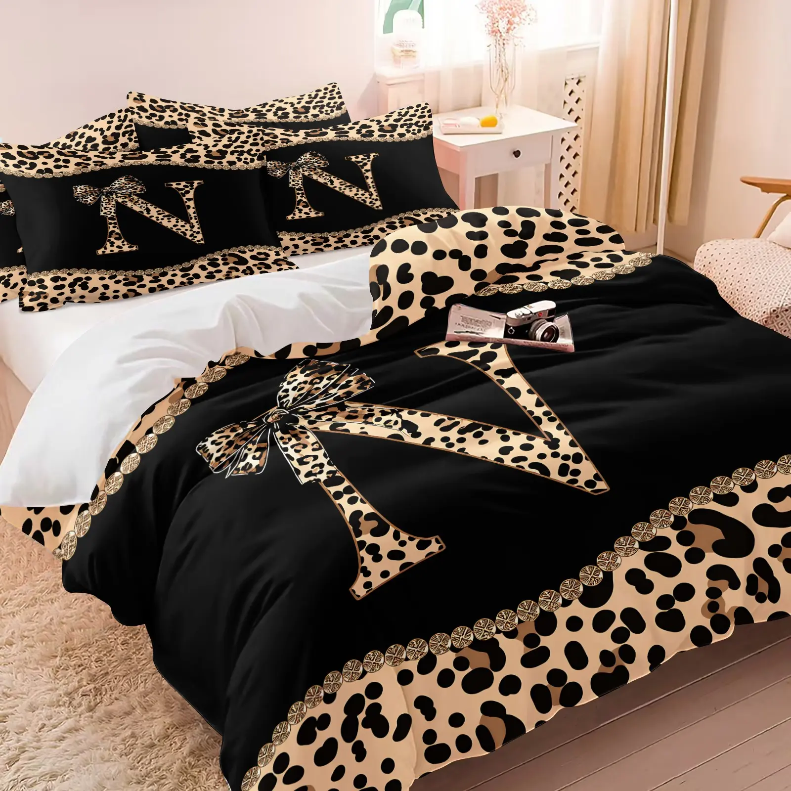 Personalized Initial Letter N Duvet Cover Set, With 1 or 2 Pillowcases + 1 Duvet Cover, Leopard Print Bow Cheetah Aesthetic, Soft Microfiber Bedding, Theme Bedding Set, for Girls Teens Bedroom Dorm Decor, Perfect Gift for Leopard Lovers