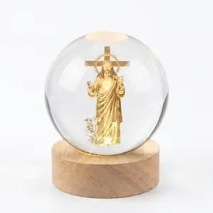 3D Jesus Image K9 Glass Crystal Ball Night Light, Laser Engraved Bible & Praying Hands Wooden Base, LED Glow Small Size Christian Inspirational Gift for Men, Religious Home Decor for Baptism, Christmas
