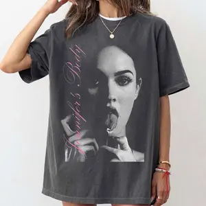 Comfort Colors Jennifer's Body I Am A God Megan Fox Horror Movie Retro Vintage Bootleg Unisex Classic T-Shirt