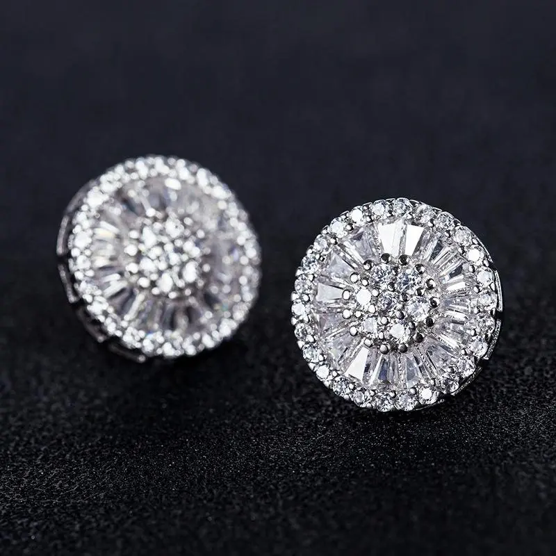 925 Silver Plated Exquisite Shiny Round Cubic Zirconia Ear Studs Luxurious Unisex Full Zirconia Inlaid Earrings Festivals, Birthdays, and Special Occasions Party Jewelry Holiday Gift