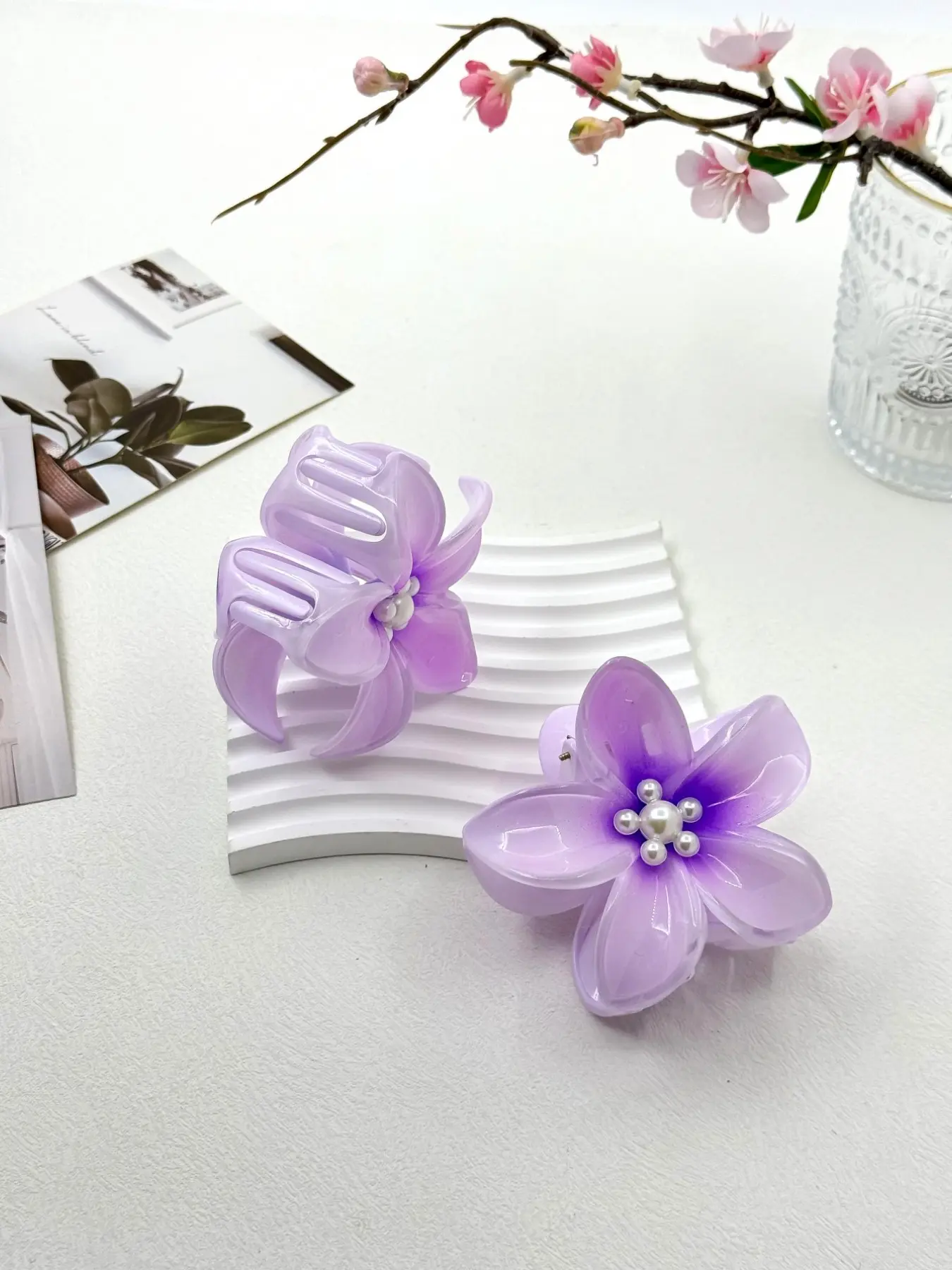 Large Plastic Pearl Flower Hair Claws, Clip In Claw, Sweet  display picture 2