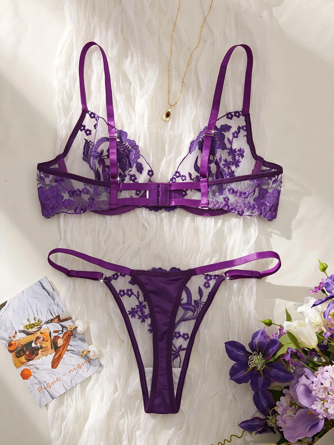 Women's Christmas-Edition Purple Floral Embroidery Lace V-Neck Semi-Sheer Lingerie Set - 3/4 Coverage, Cute, Comfortable, Elegant Style Clothes, Lace Cami Sets, Festive Bedroom Wear