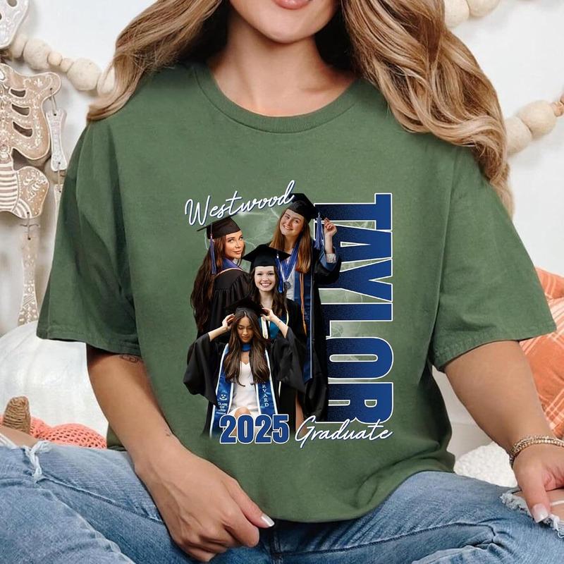 Personalize Photo 2025 Graduate Shirt for Women Proud Family Member Senior Graduation Tee with Name Photo 2025 Black Cotton Round Neck Short Sleeves