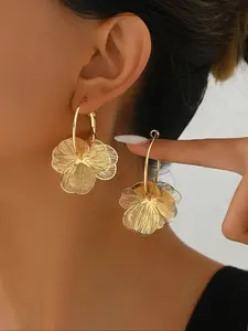 Elegant Double Layer Hollow Out Flower Dangle Earrings, Trendy Dangle Style, Minimalist Fashion Jewelry for Parties, Trendy Accessory for Birthdays, Lightweight Earring, Jewelry Gifts, Statement Earrings, Versatile Earrings