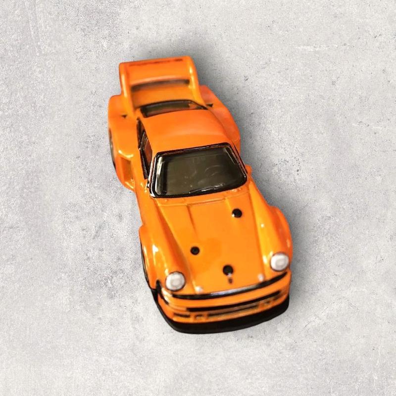 Hot Wheels 2025 Premium Car Culture Horizon Hauler 4 Car Pack with Custom Design and Accessories