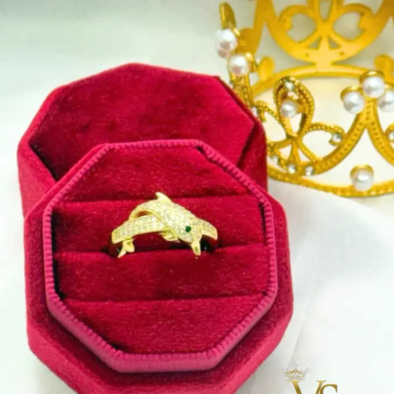 Valdes Luxury – Double Dolphin Ring 14K Gold Plated Laminated Finish | Sparkling Dolphin Design | Everyday Ring