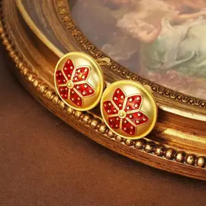 Light luxury niche earrings/ear clips featuring a drip oil design and Roman brand styling—premium feel, personalized European and American ear jewelry