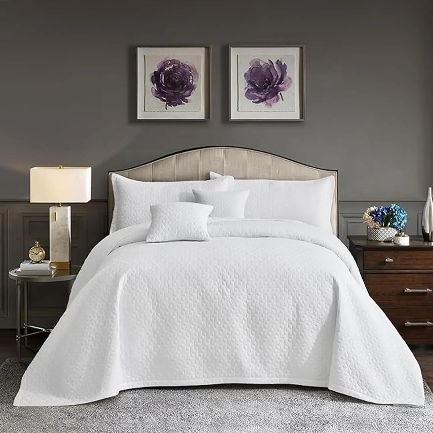 Bedspread 128x120 Extra Wide, Modern & Contemporary Look, Lightweight Bedding Cover, Reversible, 5 count,  Microfiber, Pure White