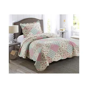 Brilliant Sunshine Roses Quilt Set, 2-Piece Bedding Sets with 1 Sham, Patchwork Design, Washable and Reversible Bedspread, Soft Lightweight Coverlet, All-Season, Twin/Twin XL, Pink Green