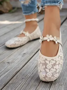 Women's Elegant Mesh Floral Mary Jane Flat Shoes, Bow Slip-On Ballet Flats, Versatile All-Scene Footwear, Fashionable Textile Upper
