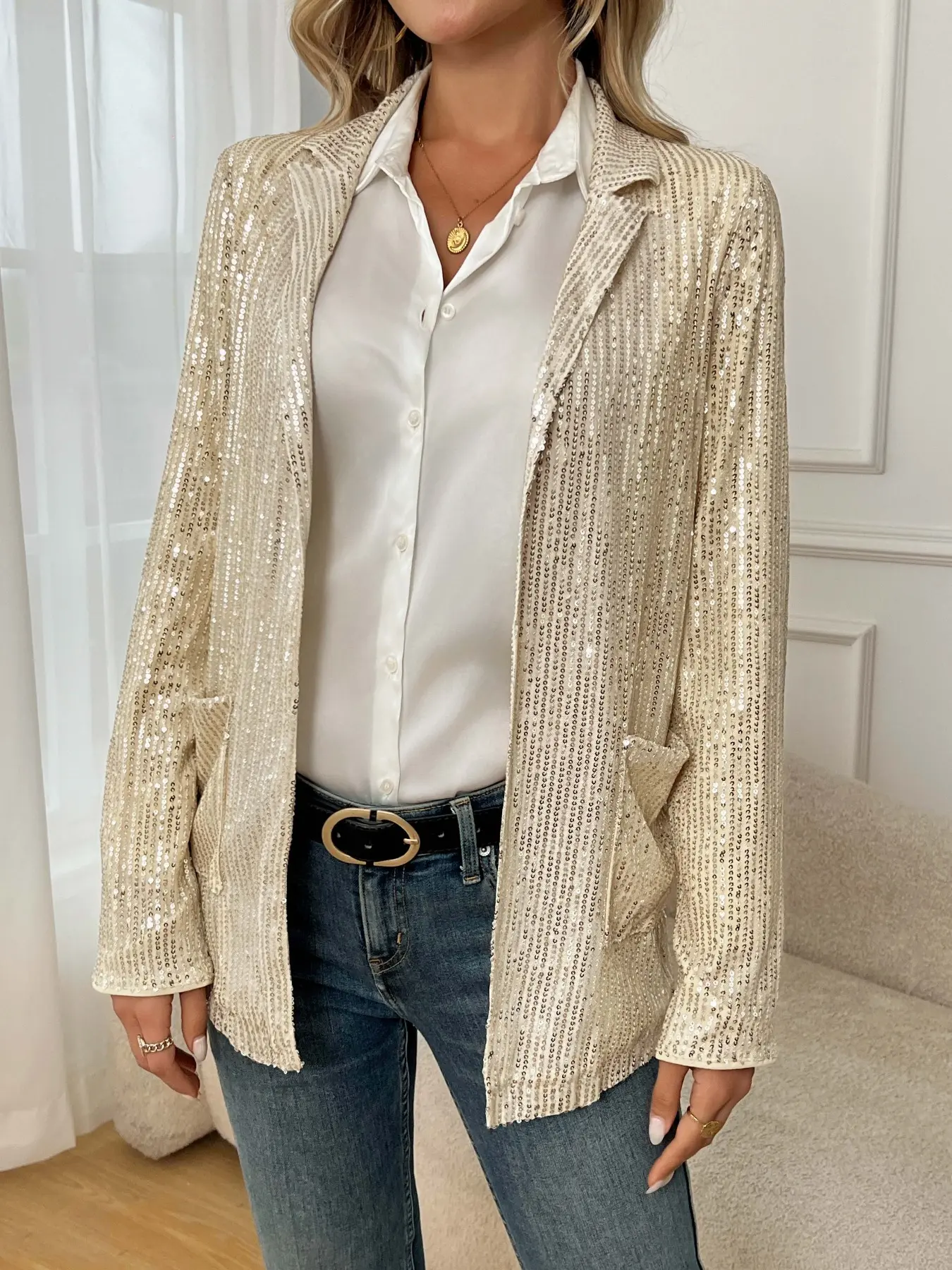 Women's Sequin Blazer Jacket, Luxurious Elegant Style, Versatile and Stylish, Perfect for Light Evening Events, Business Social Gatherings, Daily