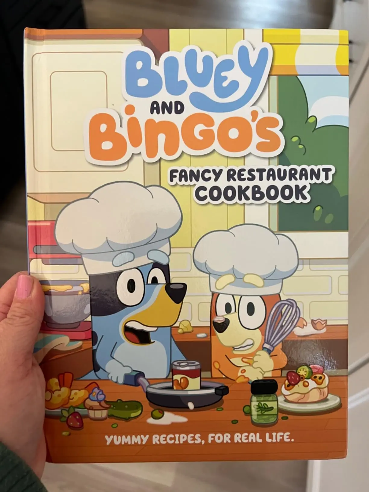 Bluey and Bingo's Fancy Restaurant Cookbook - Hardcover Comic Style Book with Real-Life Yummy Recipes